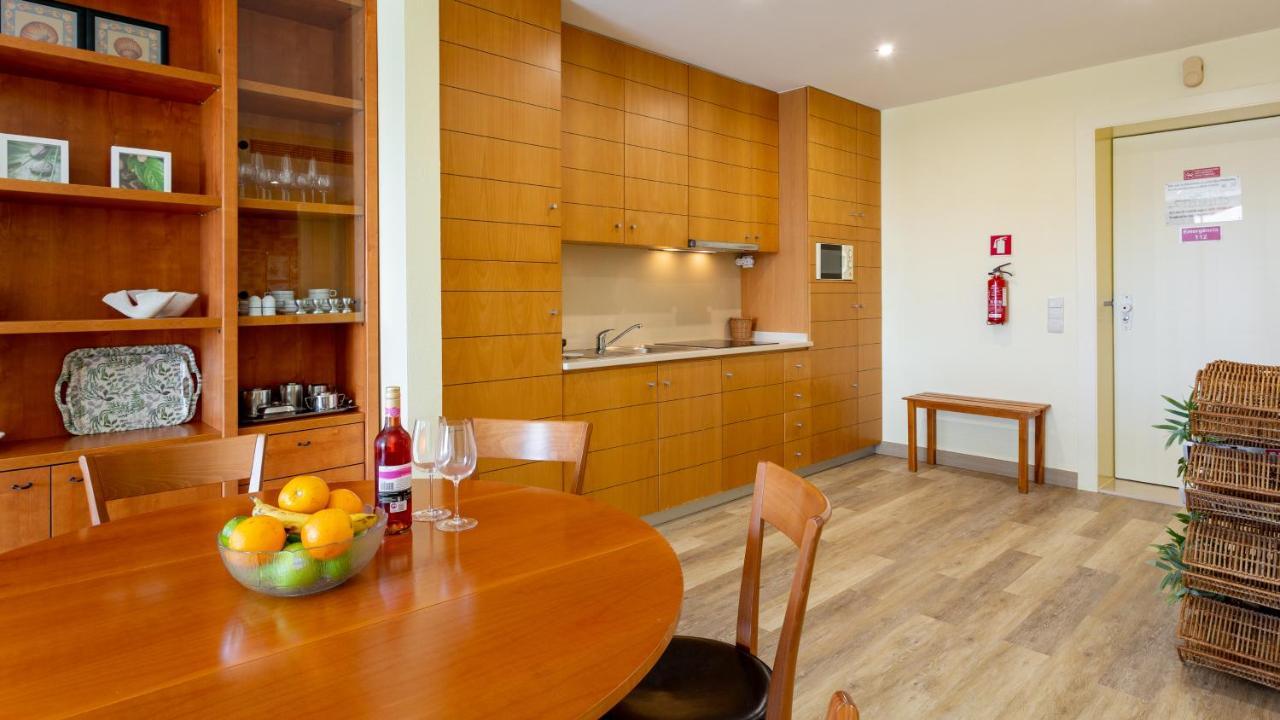 Divine Marina Apartment W/ Pool & Garden By Lovelystay Quarteira Eksteriør bilde