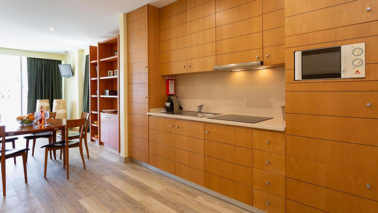 Divine Marina Apartment W/ Pool & Garden By Lovelystay Quarteira Eksteriør bilde